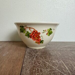 Teleflora VINTAGE 1984 Ceramic Red Grape‎ Decorative Bowl